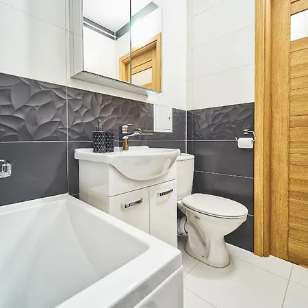 Pardalowka Apartment *