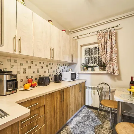 Pardalowka Apartment *